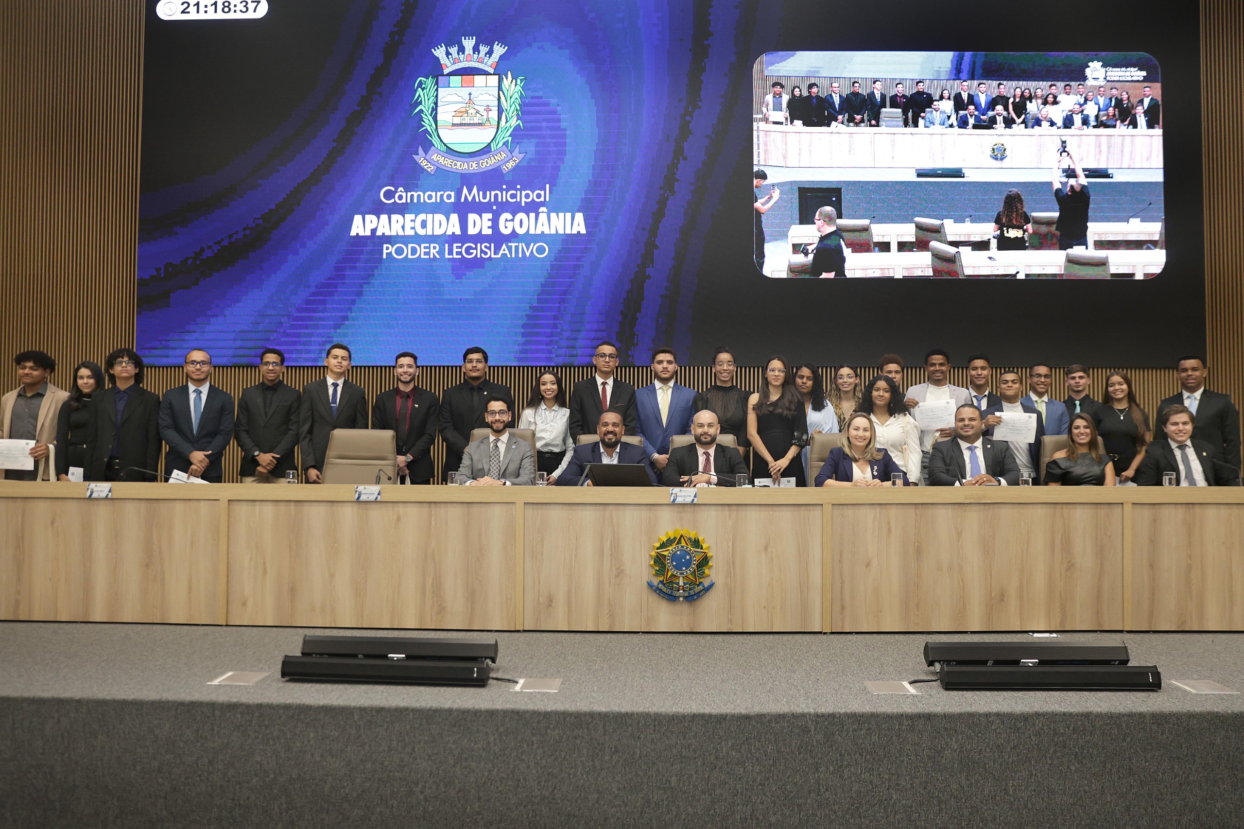 Câmara empossa 25 vereadores jovens na 1ª edição do Parlamento do Futuro