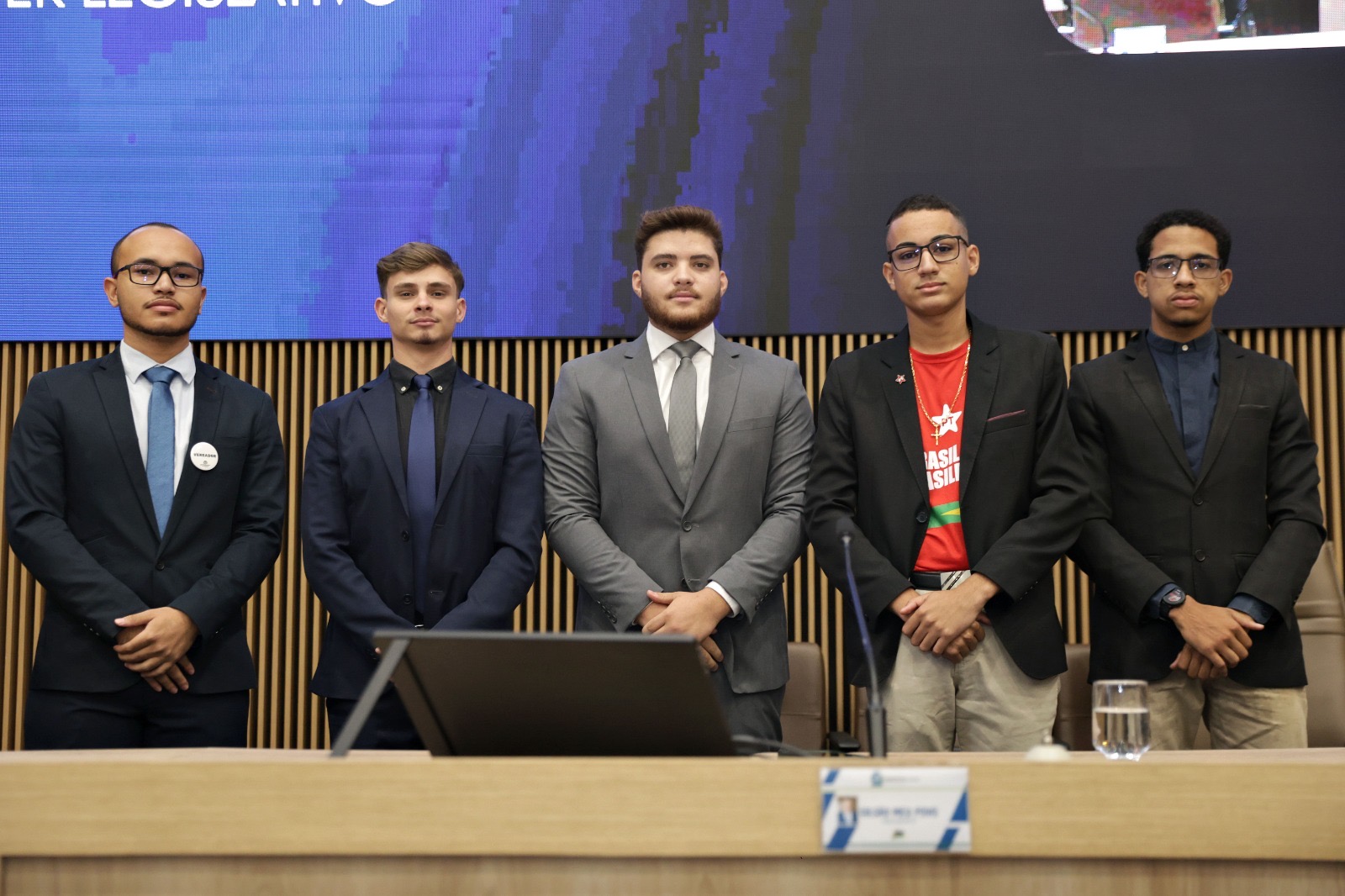 Câmara encerra 1ª edição do Programa parlamento do Futuro com entrega de certificados