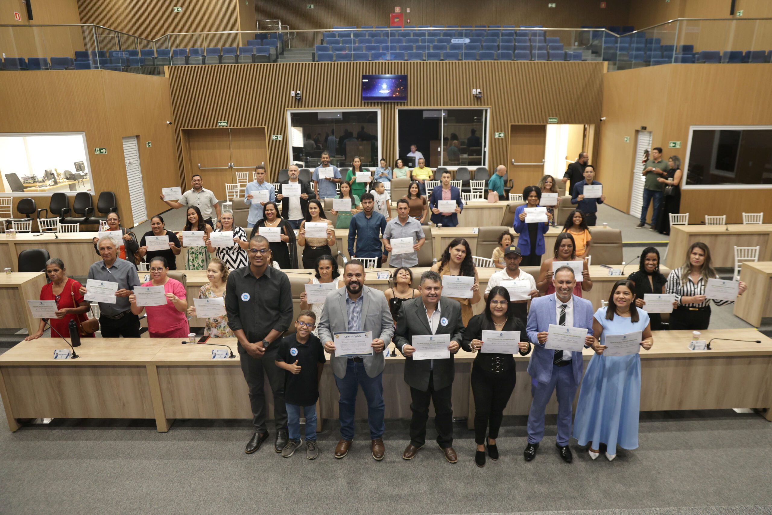 Câmara celebra nove anos da União dos Moradores Evangélicos de Aparecida de Goiânia