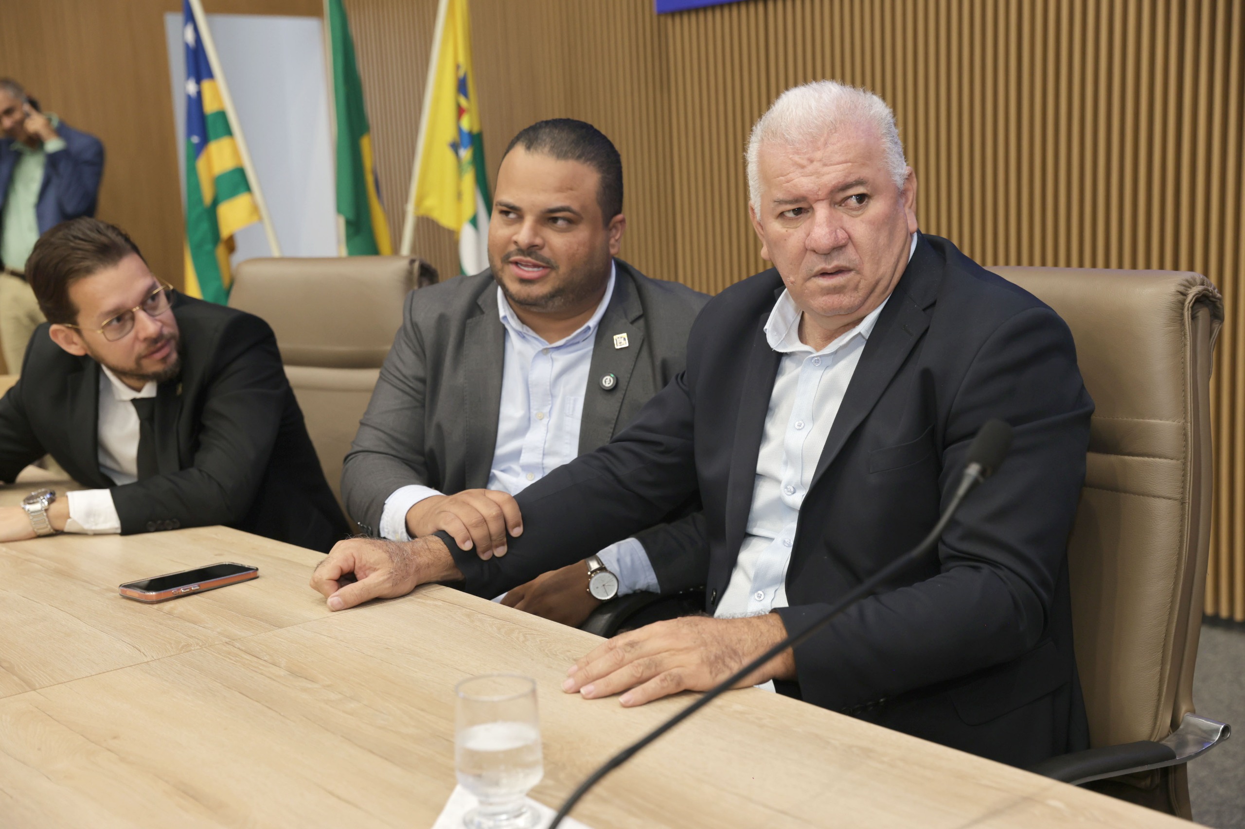 Vereadores declaram apoio à gestão do presidente Gilsão Meu Povo durante Sessão Ordinária