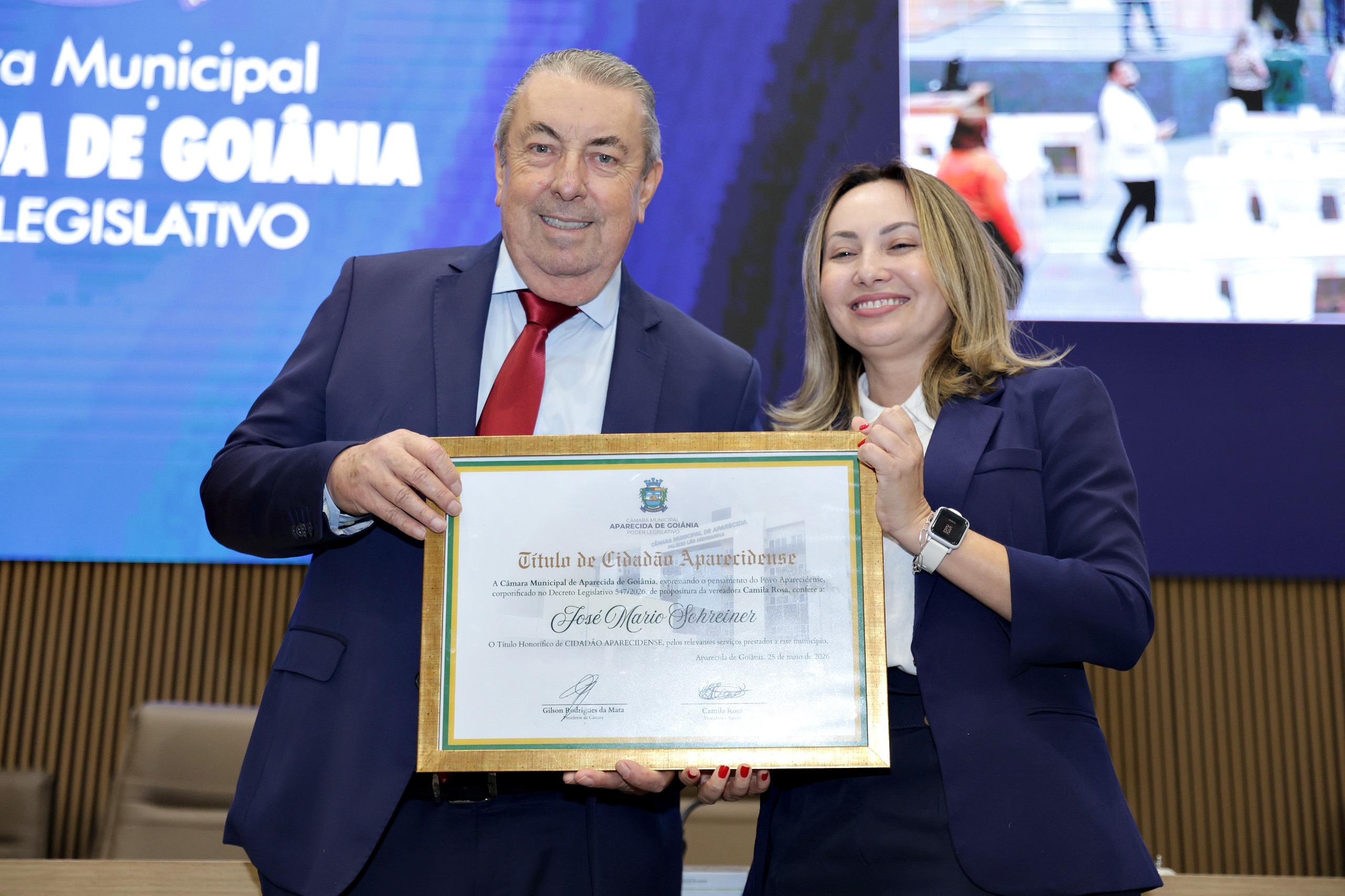 José Mário Schreiner recebe título de cidadão aparecidense
