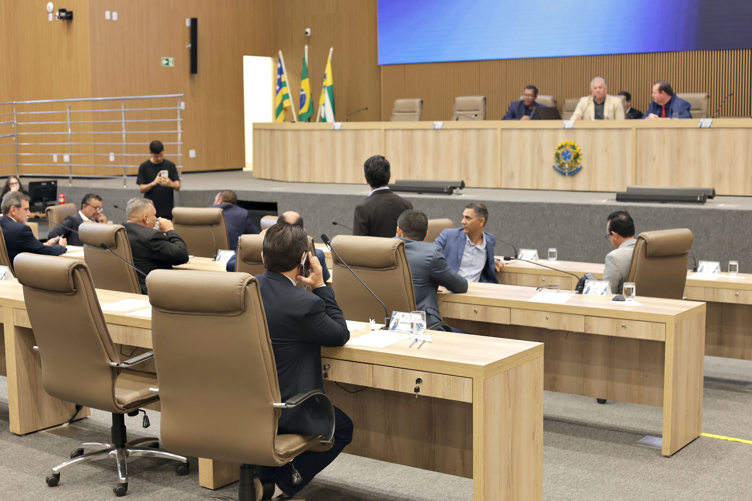 Câmara aprova Títulos de Cidadão Aparecidense para o governador Daniel Vilela, o senador Vanderlan Cardoso e o ex-vereador Oseias Varão