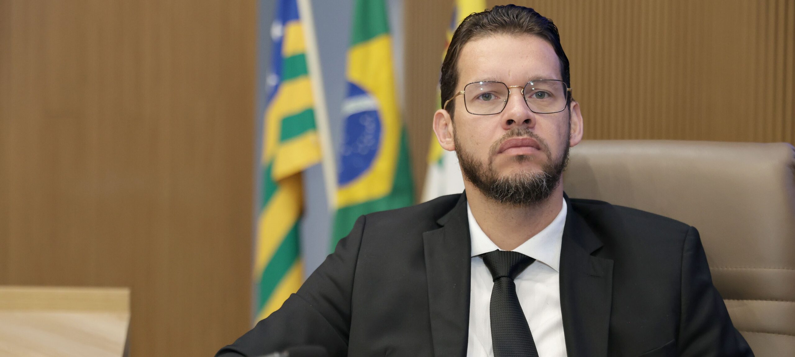 Projetos de Felipe Cortez que beneficiam eventos comunitários e mulheres vítimas de violência são aprovados